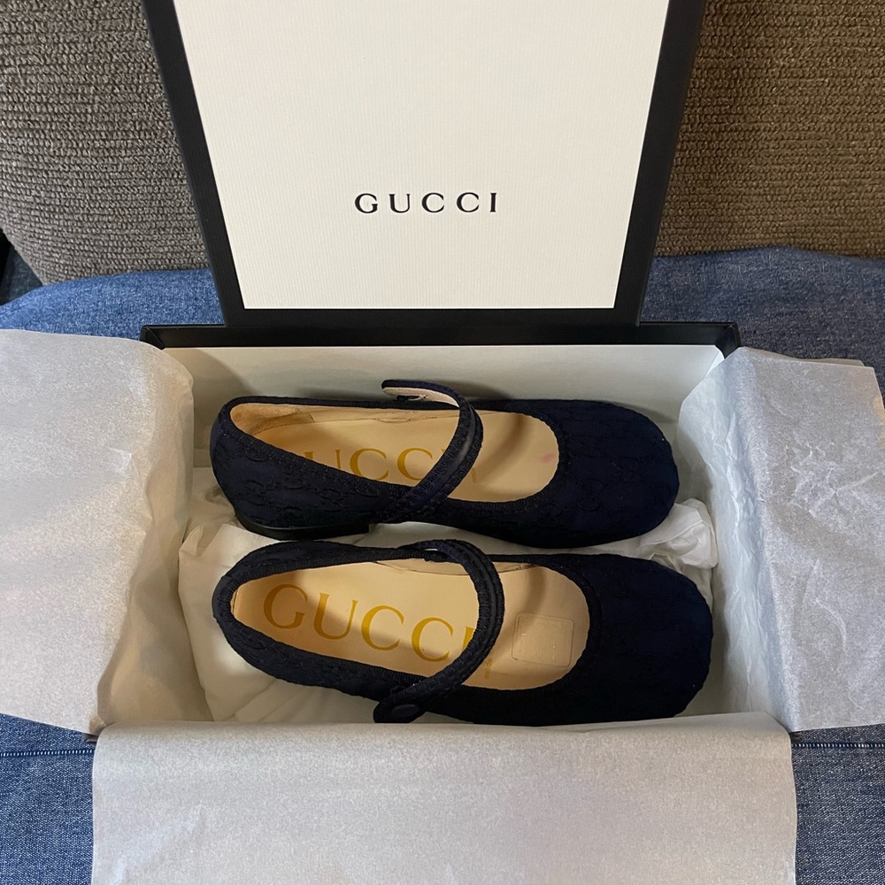 GUCCI  kids ballet shoes *Authentic* - Picture 3 of 5